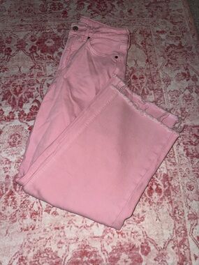 Old Navy Pink Frayed-Hem Cropped Jeans